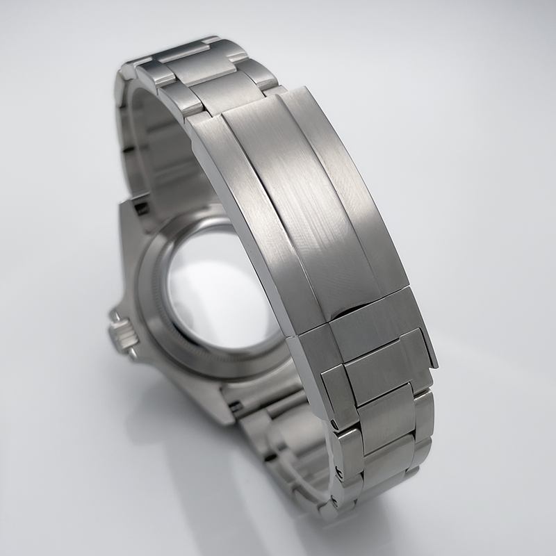 40mm Explore 2 Nh35 Case Stain - Seiko Watch 5 Sports review and price